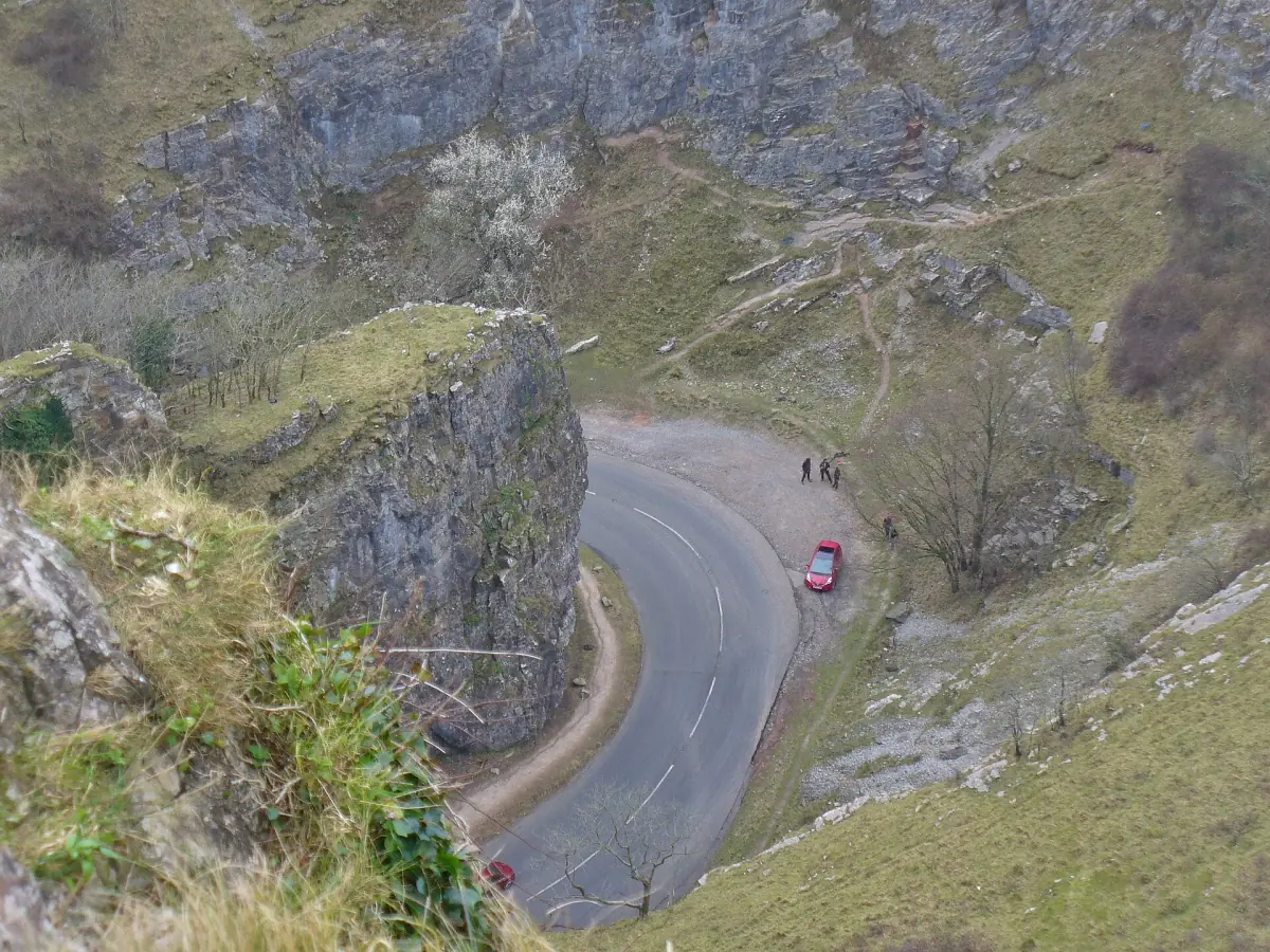The road winding through Cheddar Gorge
